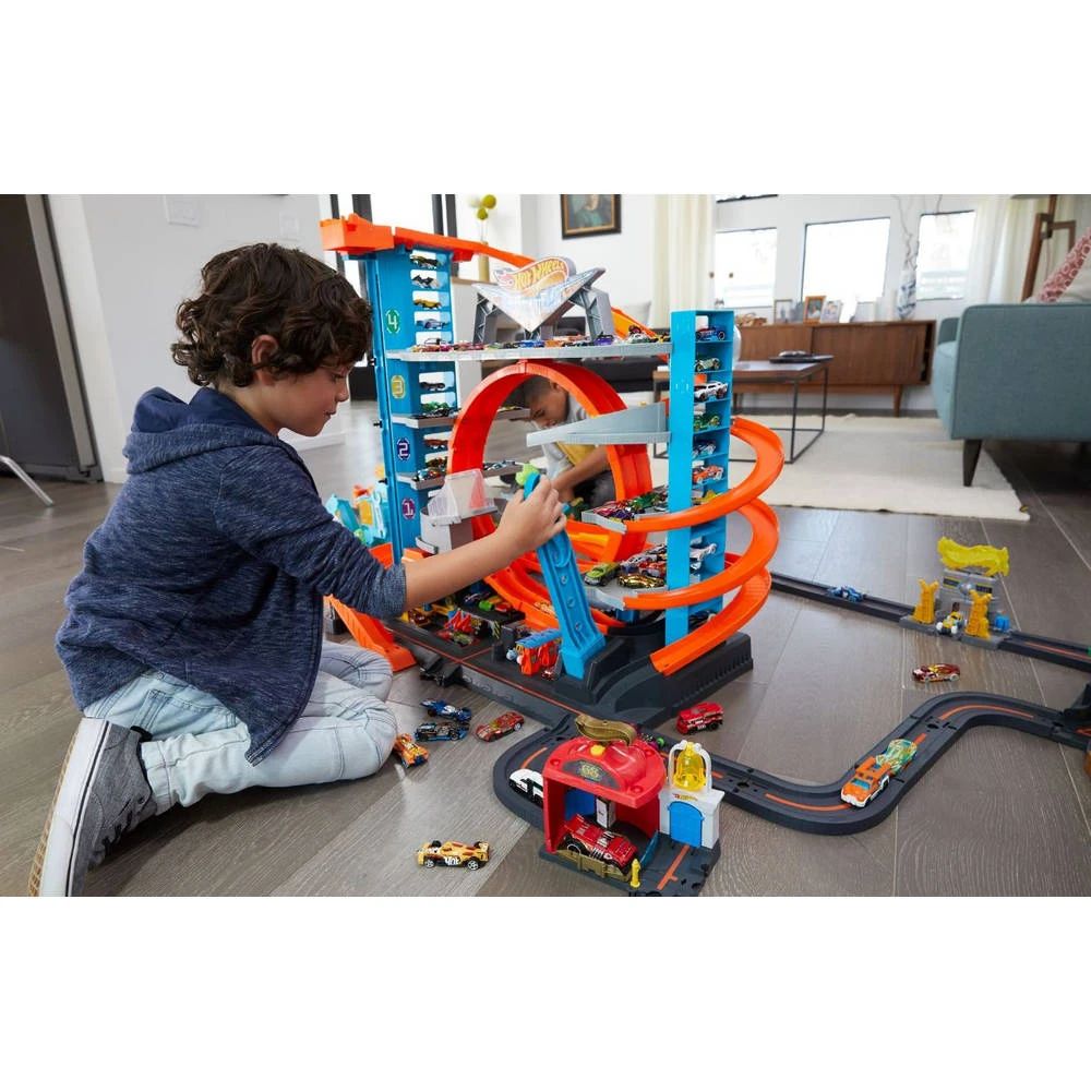 Hot Wheels Ultieme Garage + 2 Auto's 5 Hot Wheels Ultieme Garage + 2 Auto's - Afbeelding 3