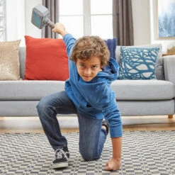 Hasbro Marvel Studios Thor: Love And Thunder Mighty FX Mjolnir Elektronische Hamer -Speelgoed Verkoopwinkel 1992850 d08a93c6