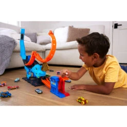 Hot Wheels City T-Rex Chomp Down Racebaan -Speelgoed Verkoopwinkel 1994872 2d2dc185